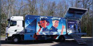 Véhicule roadshow pour la Marine Nationale