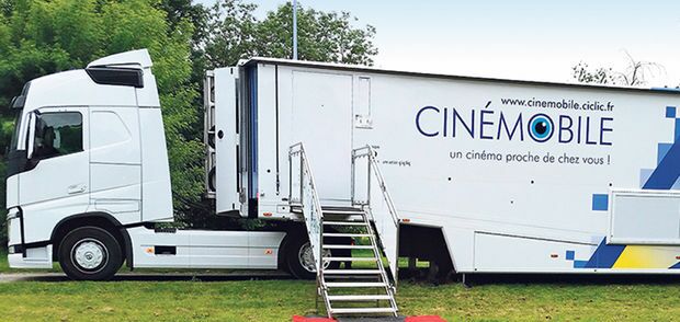 Un camion-cinéma sur les routes d'lle-de-France cet été