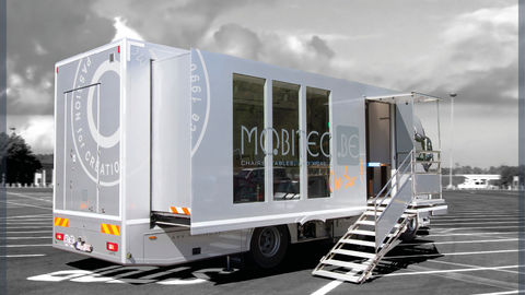 Camion showroom pour montrer et vendre vos produits n’importe où