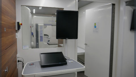 X-ray reading room on screens
