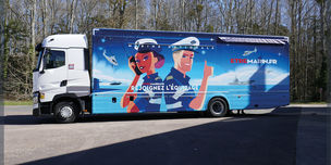 Véhicule roadshow pour la Marine Nationale