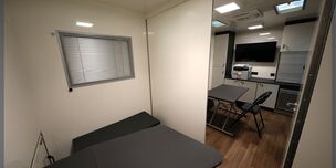 Espace mobulable à l'intérieur du bureau mobile