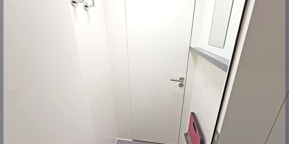 Changing room in the mammobile that reaches out to the population