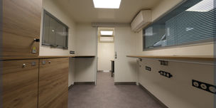 Discover the France Service mobile office designed for the city of Matoury in French Guiana