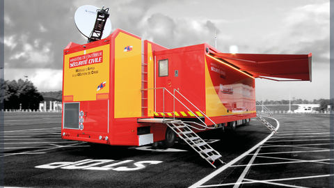 Command post vehicle for the coordination of personnel mobilised in the event of an emergency