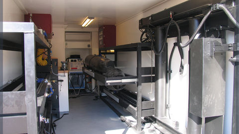 Compact mobile workshop for easy transport