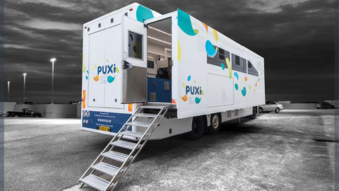 Camion de formation aux métiers de la plasturgie