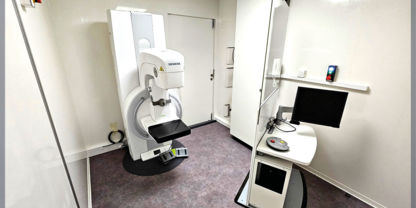 Mammography room in a lorry to provide breast cancer screening everywhere