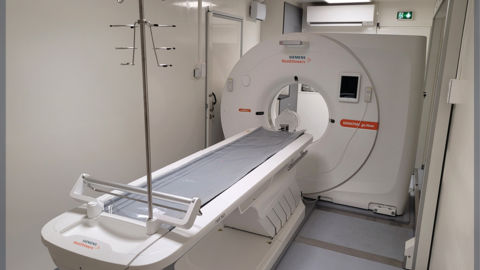 High-performance mobile scanner to support fixed structures and laboratories