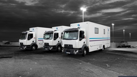3 nouveaux centres médicaux mobiles pour notre client ACMS