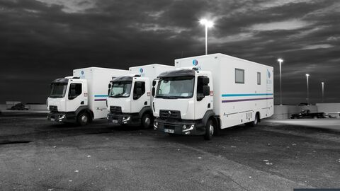 3 nouveaux centres médicaux mobiles pour notre client ACMS
