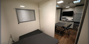 Adjustable space inside the mobile office