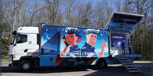 Véhicule roadshow pour la Marine Nationale