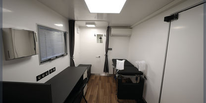 Unité médicale mobile pour aller à la rencontre des personnes vulnérables