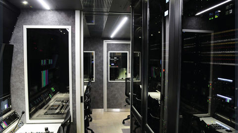 Ob van for multi-camera recording