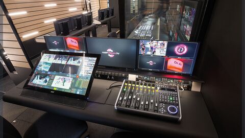 2 new OB vans for AMP VISUAL TV
